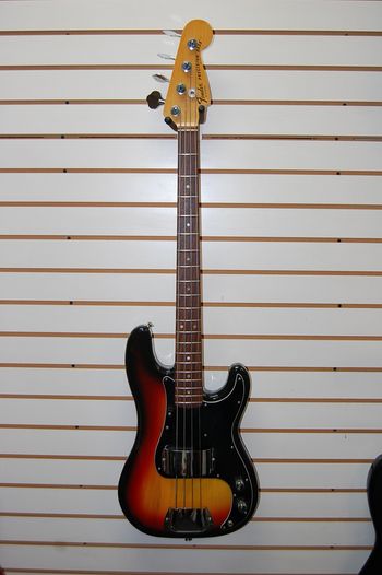 NJ Guitar and Bass Center - 4 String Basses