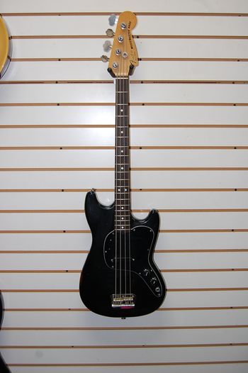 NJ Guitar and Bass Center - Short Scale Basses