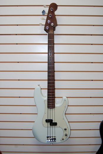 GRECO プレベ　ナチュラル NJ Guitar and Bass Center - 4 String Basses