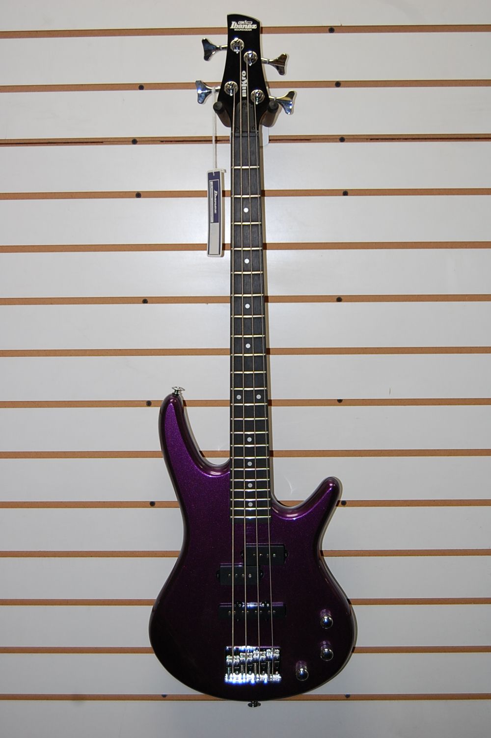 NJ Guitar and Bass Center - Short Scale Basses