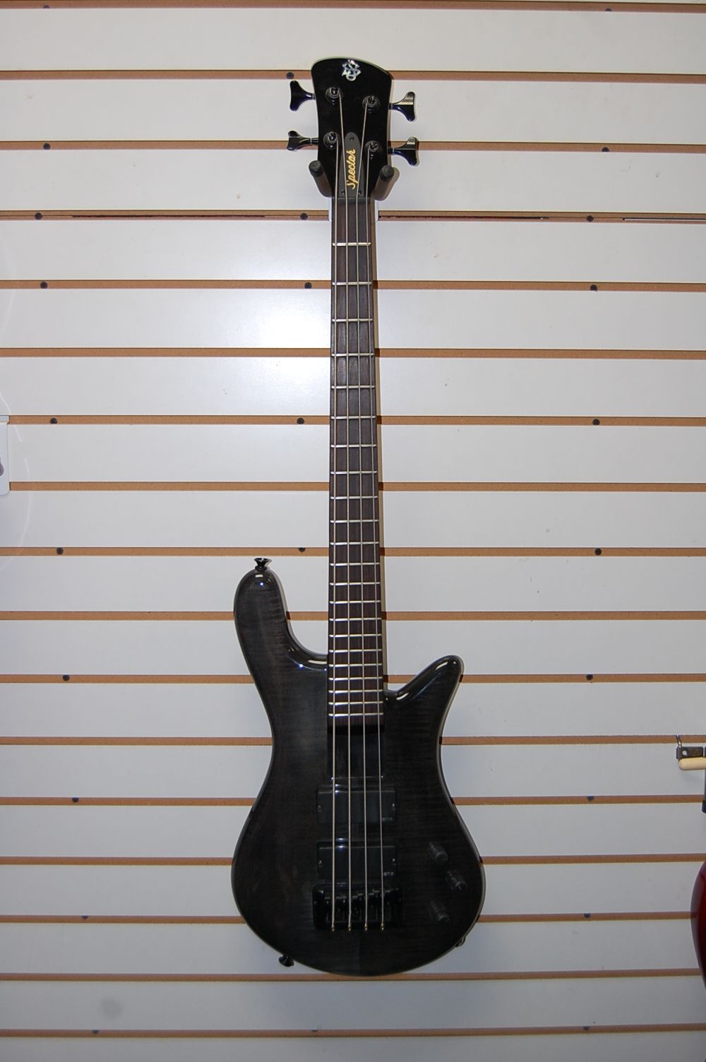 NJ Guitar and Bass Center - Short Scale Basses