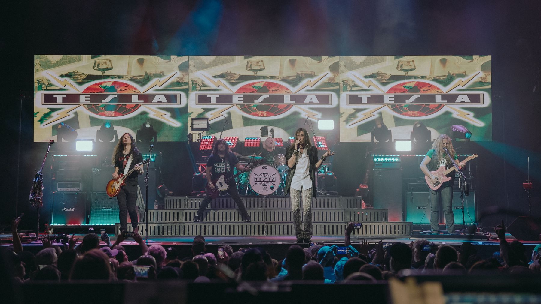 Tesla - Tour