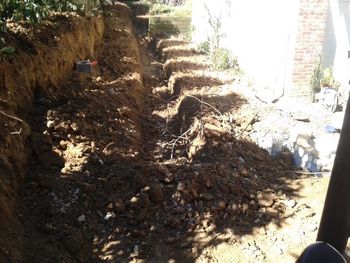 Segmental Retaining Wall Construction
