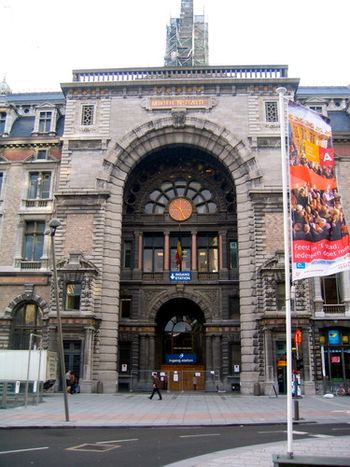 Central Station, Antwerp. Front facade
