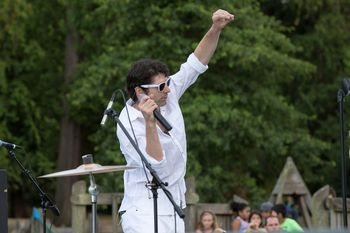 Sway at Federal Way Summer Concert Series 2013 (photography by Darin DiPietro)
