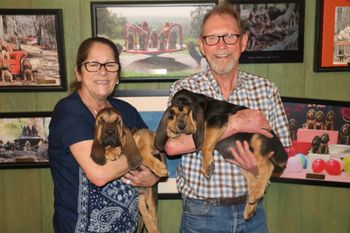 Orange and White Ribbon males with their new owners - heading out to California
