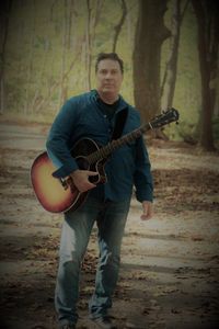 Neil (Solo) at Grace Winery 