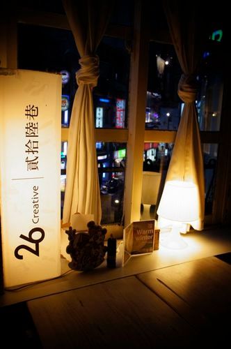 [03.15.12] 台北西門町somebody café自由音樂會
