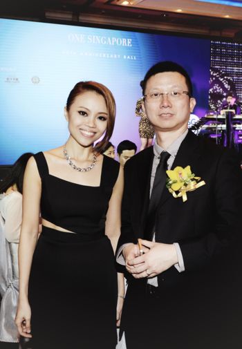 SereneKoong 龚芝怡_Singapore Association of Hong Kong 40th Anniversary SG50 Ball 2015, Serene with SAHK Chairman Mr Stanley Tee
