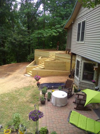 Retaining wall / planter
