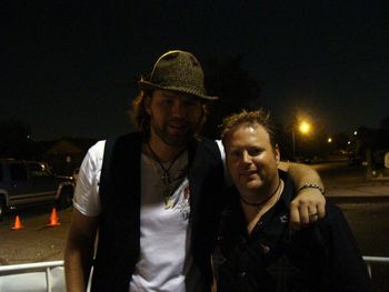 James Otto and Joe behind the Grizzly Rose after the show. Man he is a big guy!!!
