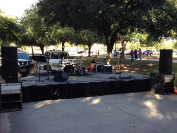 Nervous Rex @ Lonstar College Kingwood for the American Heart Association Fun Run 2014
