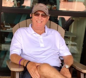 Just chillin'!
