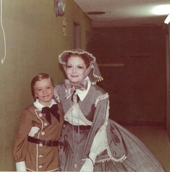 Constance Towers, Thor Fields: Backstage Uris Theater
