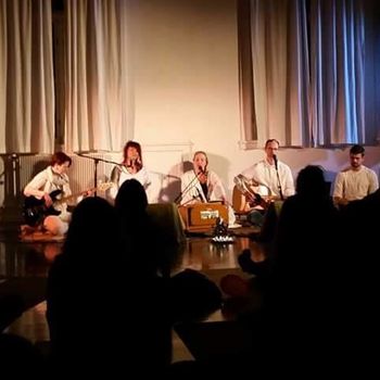 Concert, Opening of Kundalini Yoga Skolen, Oslo 2016 with Natasha, Isa and Jan Petter
