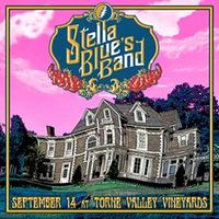 Stella Blue's Band on The Patio of Torne Valley Vineyards