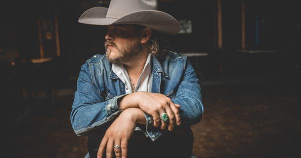 5 best website templates for country artists