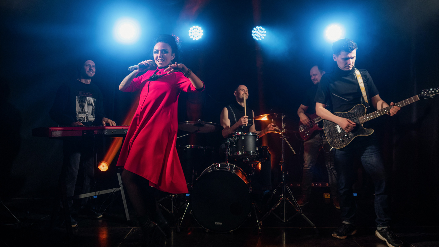 Is your band 'record deal ready'? Bandzoogle Blog