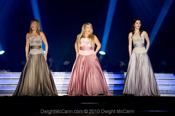 celtic woman dresses