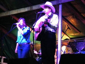 Anne Kirkpatrick & Dean performing at Memories Of Slim Festival, Kempsey
