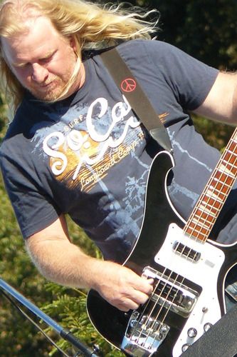 Mark Medlin- Bass, Lead Vocals, Backup Vocals
