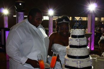Spotlighting for the Cake Cutting
