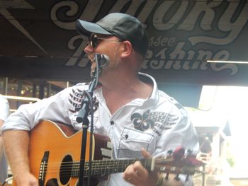 Robby Hopkins @ Smoky Mountains Songwriters Festival
