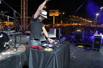 DJ OCASERRANO METIENDOMANO en Concierto en Ibarra, Ecuador
