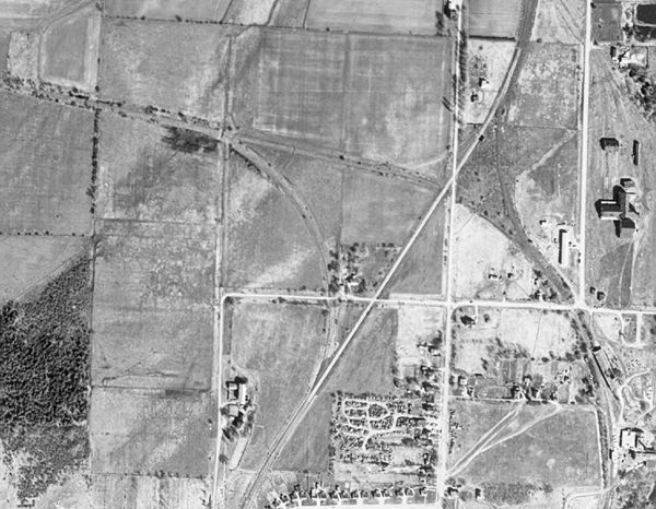 Victoria Junction - aerial photo 1957, courtesy Larry Murphy. All of the "leg" roadbeds are still clearly visible.