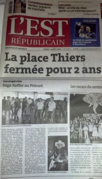 French Newspaper
