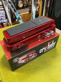 Dunlop SW95 Slash Signature Cry Baby Wah Pedal