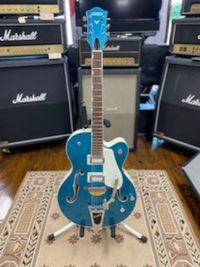 Gretsch G5410T Electromatic Hollow Body Tri-Five Two Tone Ocean Turquoise/Vintage White Limited Edition