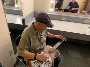 Playing Mike Audridge's Guitar 2019
