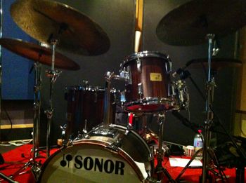 Dave Goodman's Signature drums in the studio with Kevin Hunt Trio
