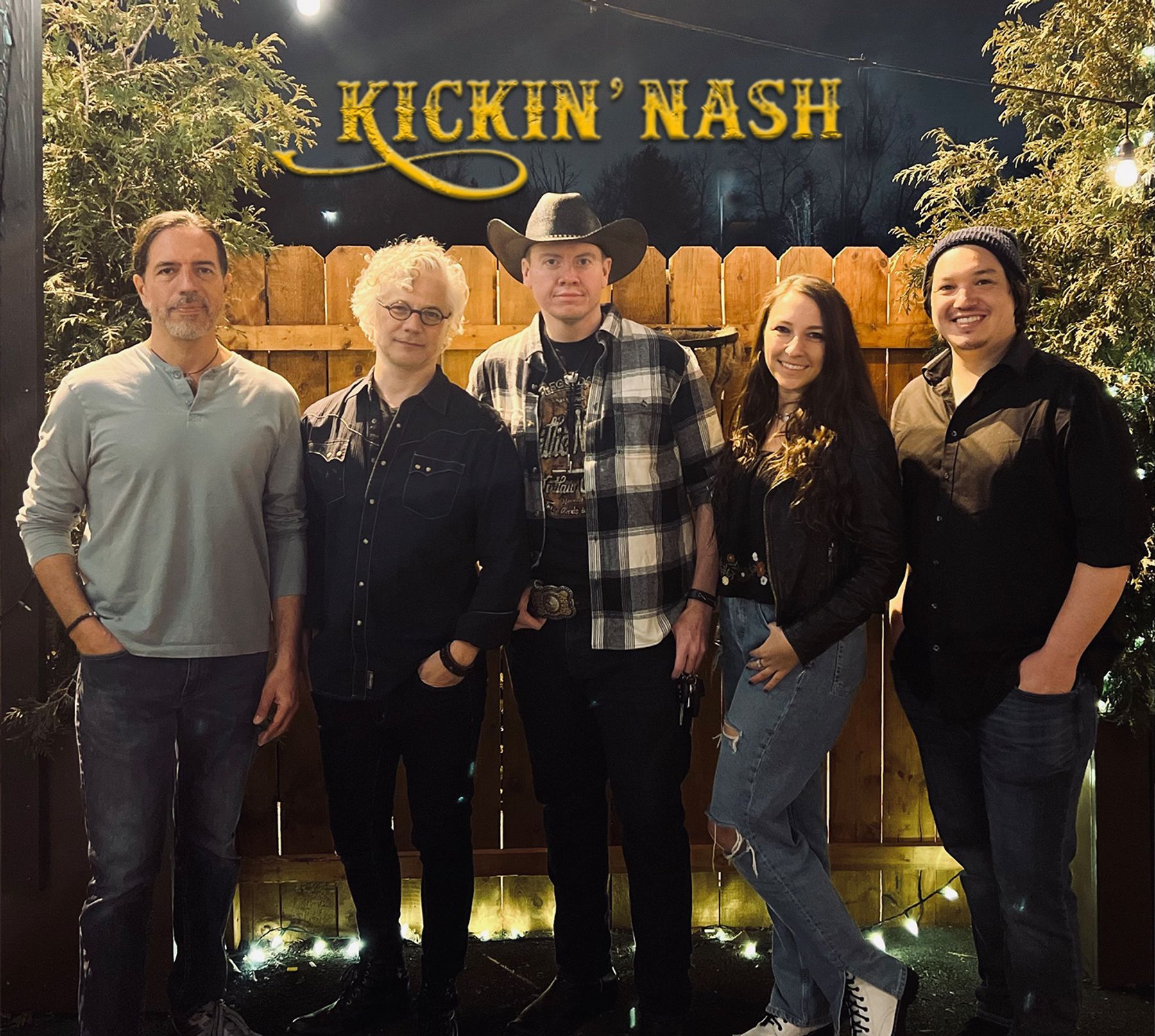 KICKIN' NASH NY COUNTRY BAND