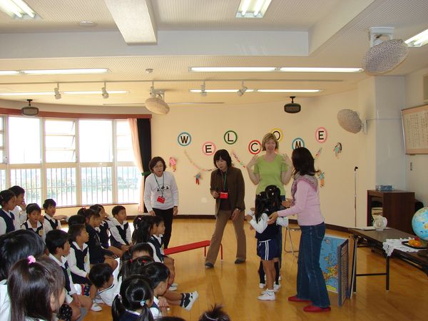Wenona and Hiromi at school in Japan