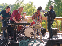 Rochelle & The Sidewinders Live at Neighbors Kitchen & Yard!