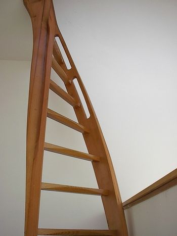 Twisted Ladder 3

