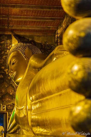 The Reclining Buddha At Wat Pho
