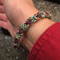 Stretchy, Colorful Byzantine bracelet 
