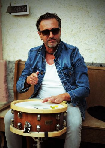 Jürgen Schroeder - Schlagzeug
