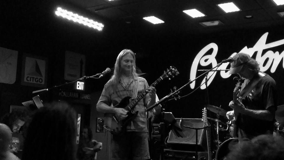 Crazy Fingers Photos