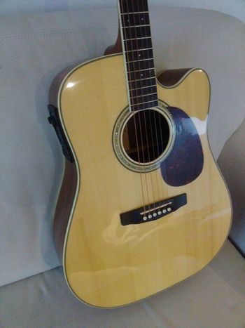 I play everything acoustic on this guitar
