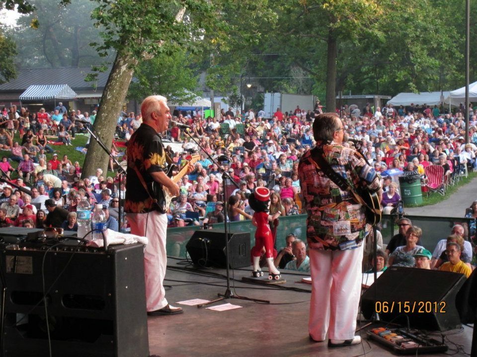 Phil Dirt and the Dozers Photos