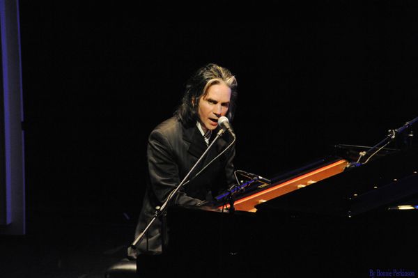 Andy Prieboy 

At  The Harold Williams Theatre , The Getty Center, 2015

Photo by Bonnie Perkinson
