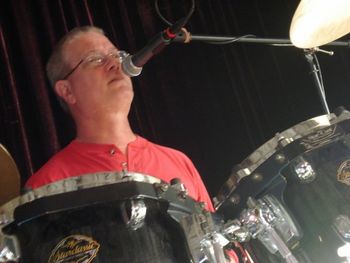 Steve Hunter- Drums
