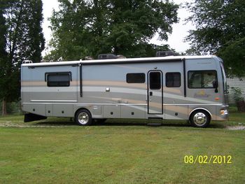 The Lord has blessed us with a new mode of transportation! It is a 2007 35ft Bounder. God is Good!
