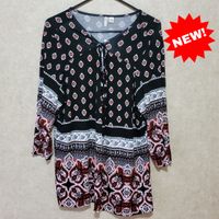 Black/Red/White Top (Size 18/20W)