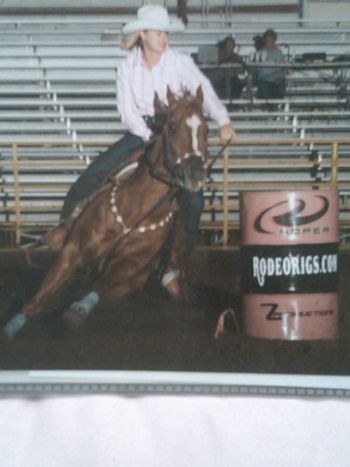 HH Famous Willard running the fastest time of the Roper Rally Futurity in Spearfish, SD 2008
