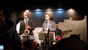 With a fellow kindred spirit on saxophone Raymond McMorrin.  Raymond McMorrin quintet featuring Gene Jackson.  Tokyo, 2015
